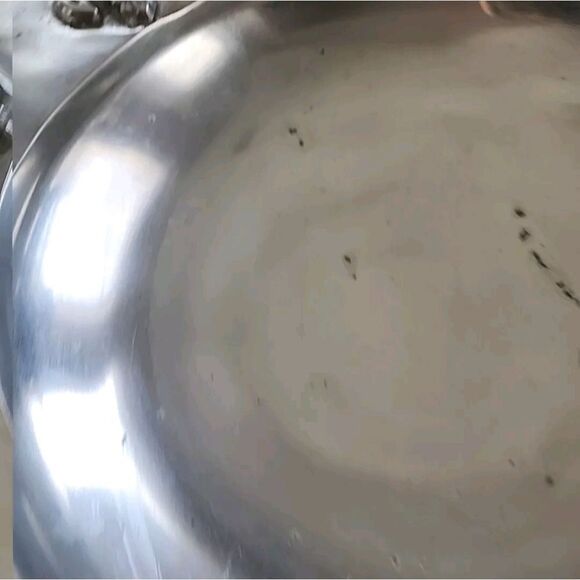 ⚜️Fleur de lis Cast Aluminum Bowl - Picture 4 of 12